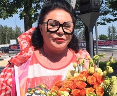 Надежда Бабкина после болезни нашла новый источник дохода Надежда Бабкина после болезни нашла новый источник дохода