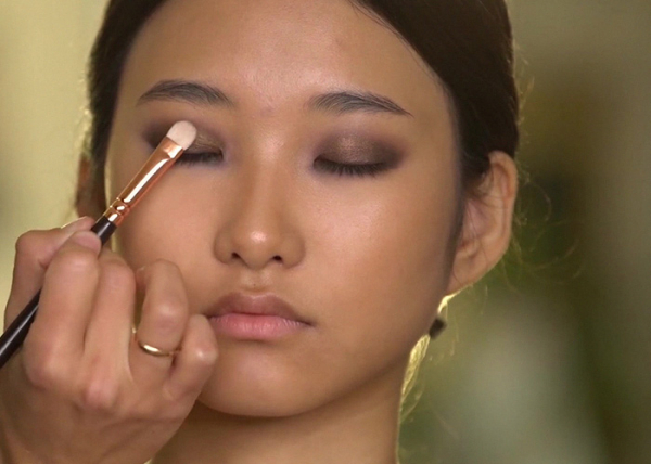 Коричневый Smoky Eyes
Коричневый Smoky Eyes