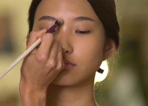 Коричневый Smoky Eyes
Коричневый Smoky Eyes