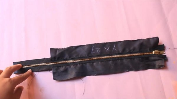Круглая сумка крючком из трикотажной пряжи
Круглая сумка крючком из трикотажной пряжи
