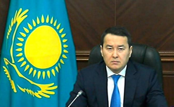 Алихан Смаилов Алихан Смаилов