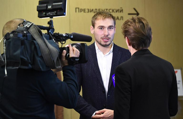 Антон Шипулин Антон Шипулин